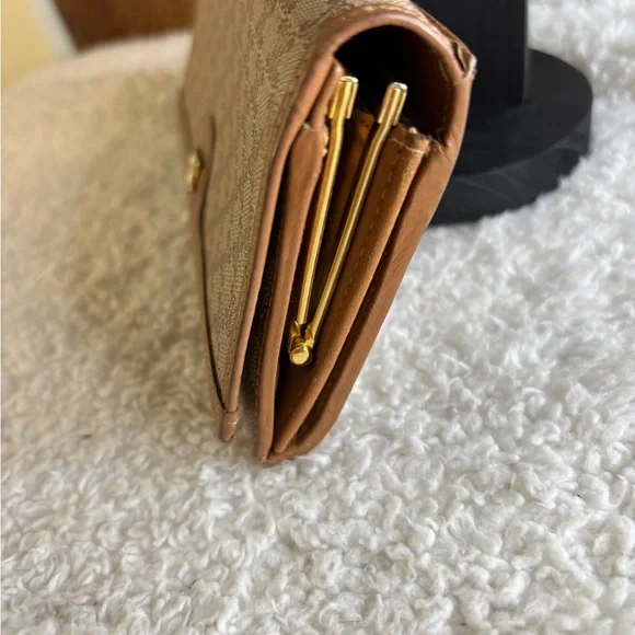 Celine Macadam Monogram Flap Kisslock Long Wallet Purse in EUC - Picture 9 of 15